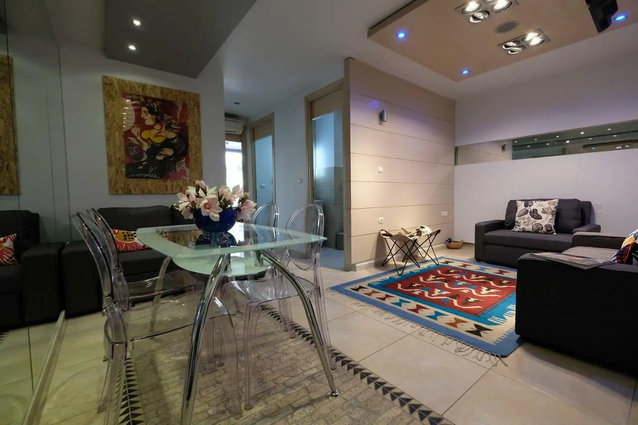Luxury Cozy Large Apartment In The City Center 테살로니키